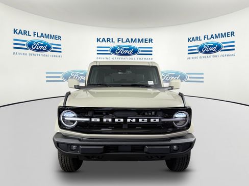 New 2026 Ford Bronco Outer Banks AWD/4WD image 6