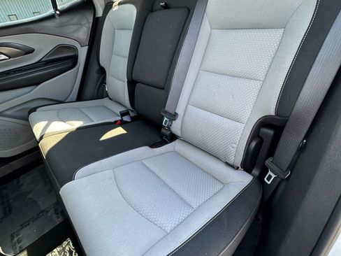 Used 2023 GMC Terrain SLE w/ Driver Convenience Package image 39