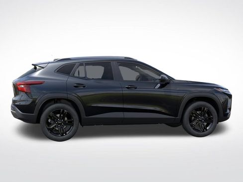 New 2026 Chevrolet Trax ACTIV FWD image 5