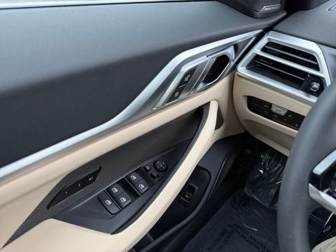 Certified 2025 BMW i4 xDrive40i AWD/4WD image 29