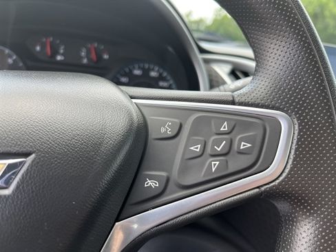 Used 2023 Chevrolet Malibu LT FWD image 23
