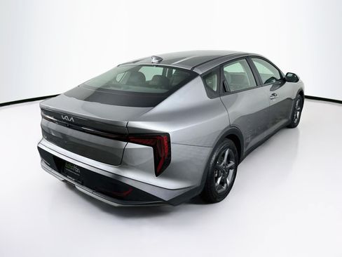 Used 2025 Kia K4 FWD image 9