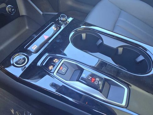 New 2025 Audi A6 e-tron Ultra image 33