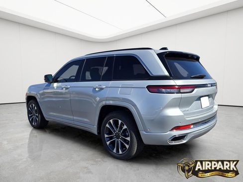 New 2025 Jeep Grand Cherokee Overland w/ Adv Protech Group III AWD/4WD image 6