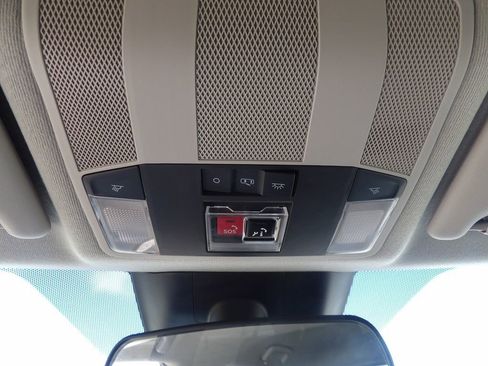 Used 2024 Mitsubishi Eclipse Cross LE image 23