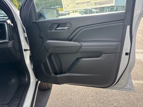 New 2026 GMC Canyon Elevation w/ Convenience Package image 40