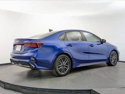 Used 2024 Kia Forte GT-Line w/ GT-Line Premium Package FWD image 8