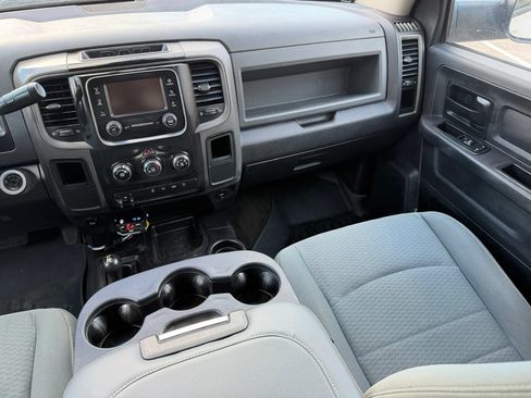Used 2014 RAM 3500 Tradesman w/ Chrome Appearance Group AWD/4WD image 77