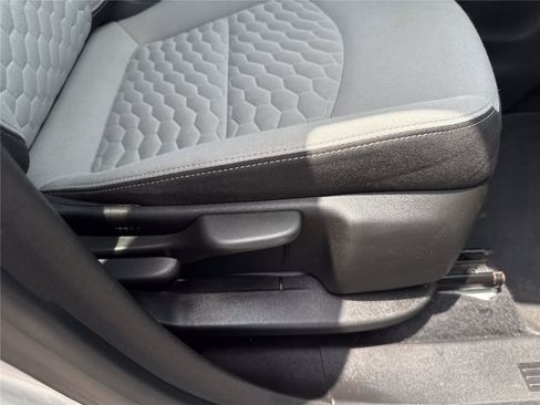 Used 2021 Chevrolet Equinox LS w/ LS Convenience Package FWD image 36
