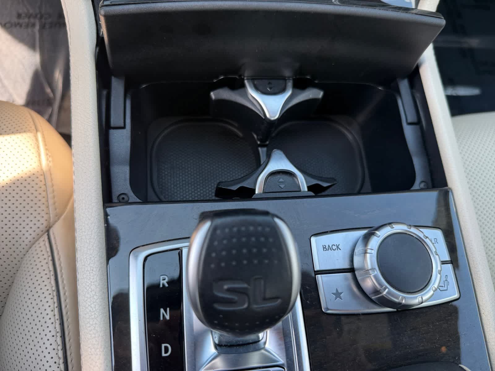 Used 2015 Mercedes-Benz SL 550 image 19