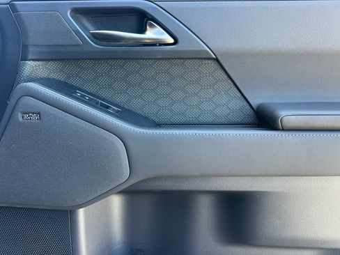 Certified 2025 Lexus GX 550 AWD/4WD image 21