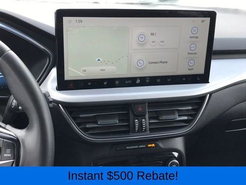 Used 2023 Ford Escape Platinum image 9