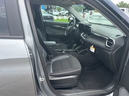 New 2026 Chevrolet TrailBlazer LT FWD image 30