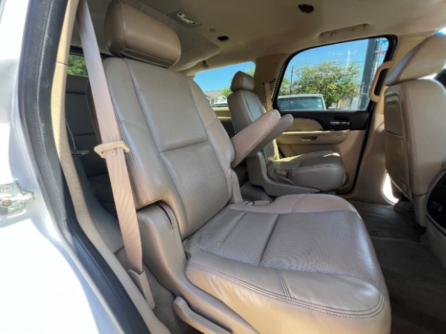 Used 2009 GMC Yukon Denali RWD image 13