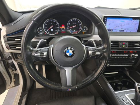 Used 2019 BMW X6 xDrive50i w/ M Sport Package image 9