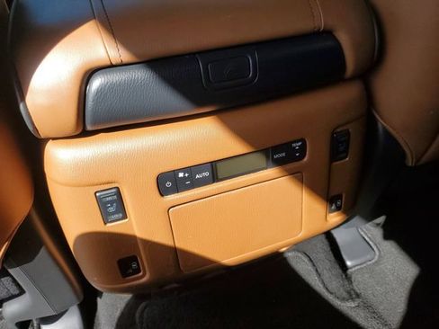 Used 2024 INFINITI QX80 Sensory AWD/4WD image 12