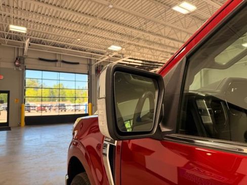 Used 2023 Ford F150 Lariat w/ Equipment Group 502A High AWD/4WD image 15