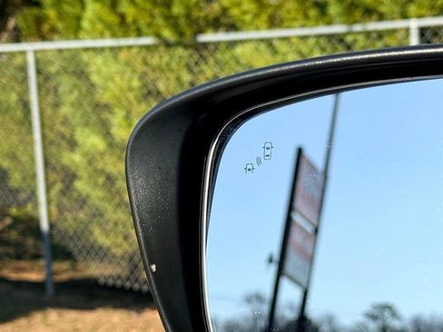 Used 2024 Nissan Frontier PRO-4X w/ Pro Convenience Package image 44