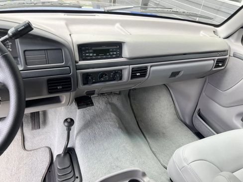 Used 1996 Ford Bronco image 17