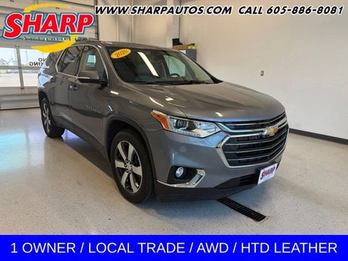 Used 2020 Chevrolet Traverse LT w/ LT Premium Package AWD/4WD image 1