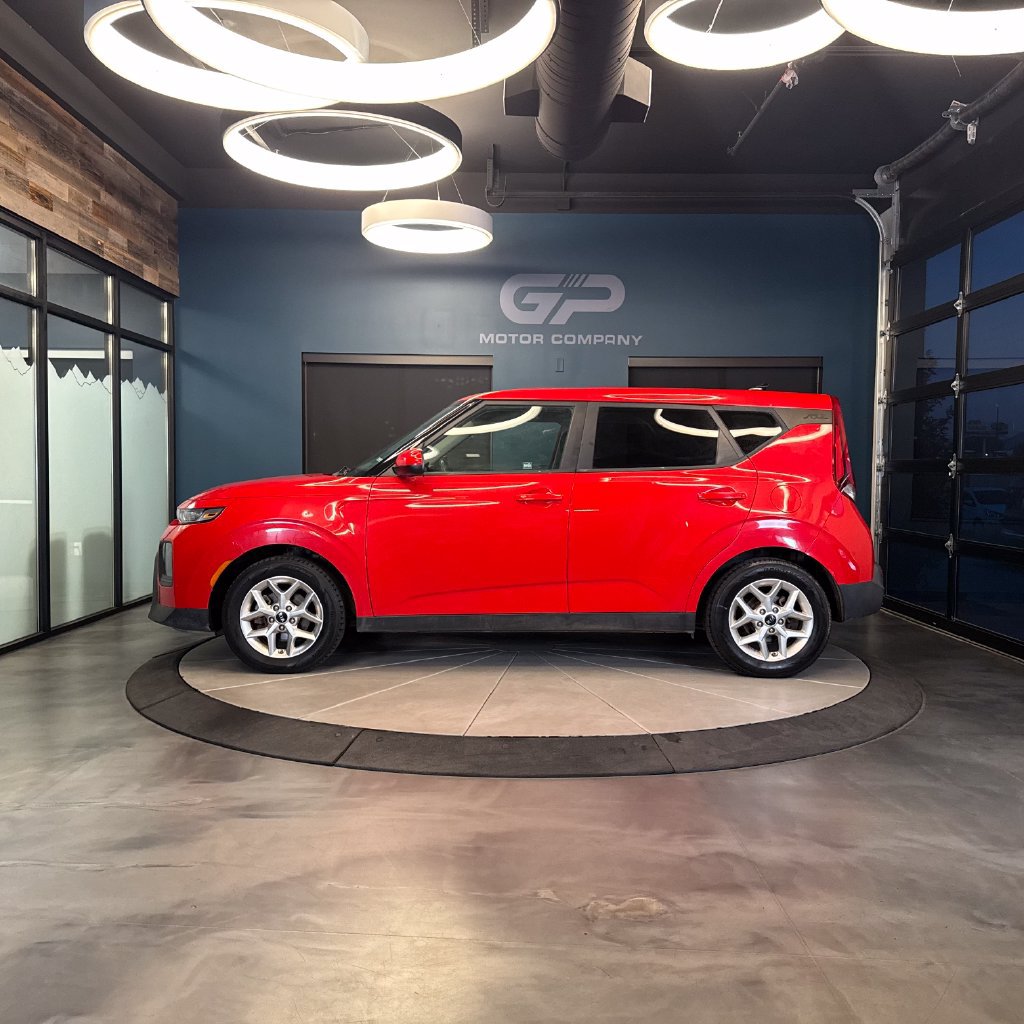 Used 2020 Kia Soul S FWD image 6