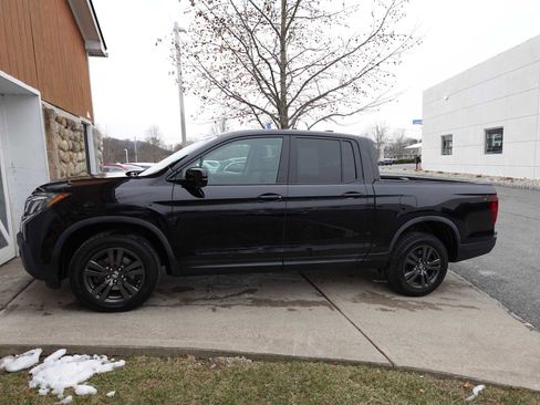 Certified 2017 Honda Ridgeline Sport image 4