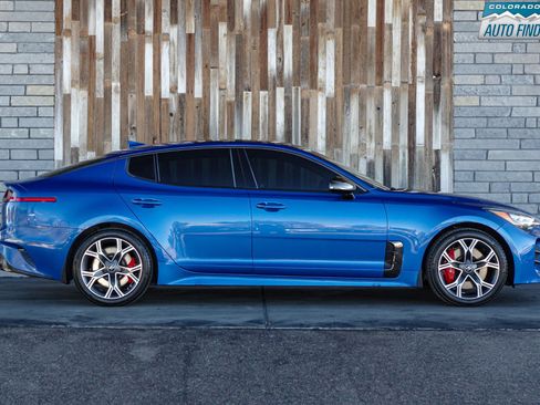 Used 2018 Kia Stinger GT2 image 8