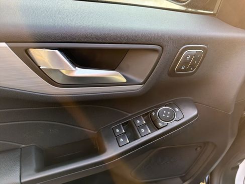 New 2026 Ford Escape Platinum w/ Premium Technology Package AWD/4WD image 15