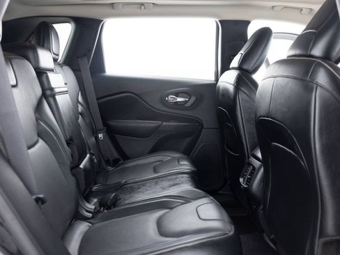 Used 2014 Jeep Cherokee Limited AWD/4WD image 29