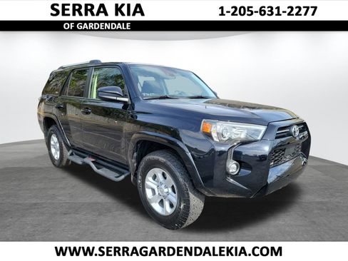 Used 2024 Toyota 4Runner SR5 image 1