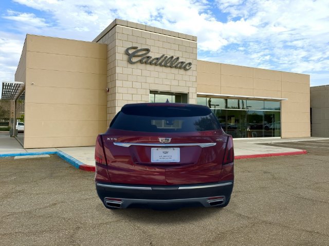 Used 2020 Cadillac XT5 Premium Luxury FWD image 7