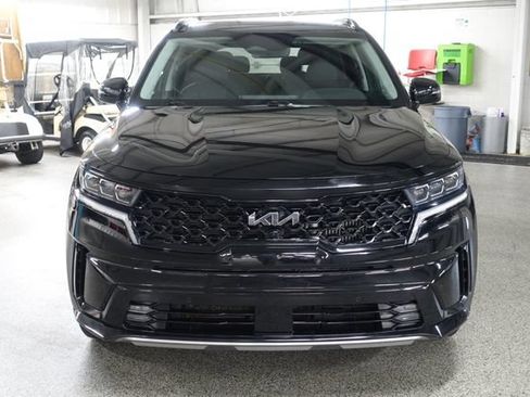 Used 2022 Kia Sorento SX FWD image 2