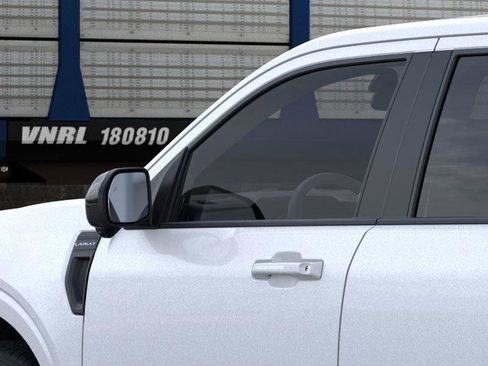 New 2025 Ford Maverick Lariat w/ Black Appearance Package image 42