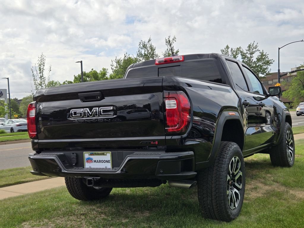 New 2026 GMC Canyon AT4 w/ AT4 Premium Package AWD/4WD image 4