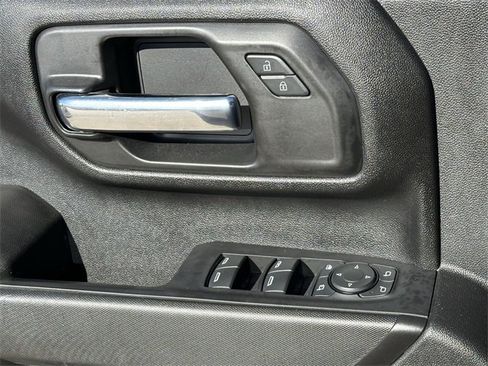 Used 2024 Chevrolet Silverado 2500 Custom w/ Custom Value Package image 25