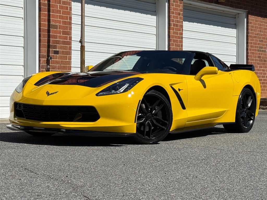 Used 2014 Chevrolet Corvette Stingray Coupe w/ 3LT Preferred Equipment Group RWD image 11