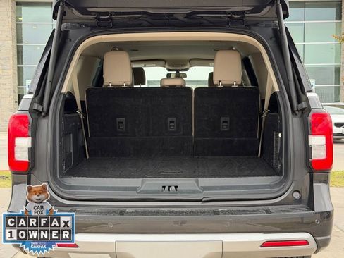 Used 2024 Ford Expedition Max XLT image 29
