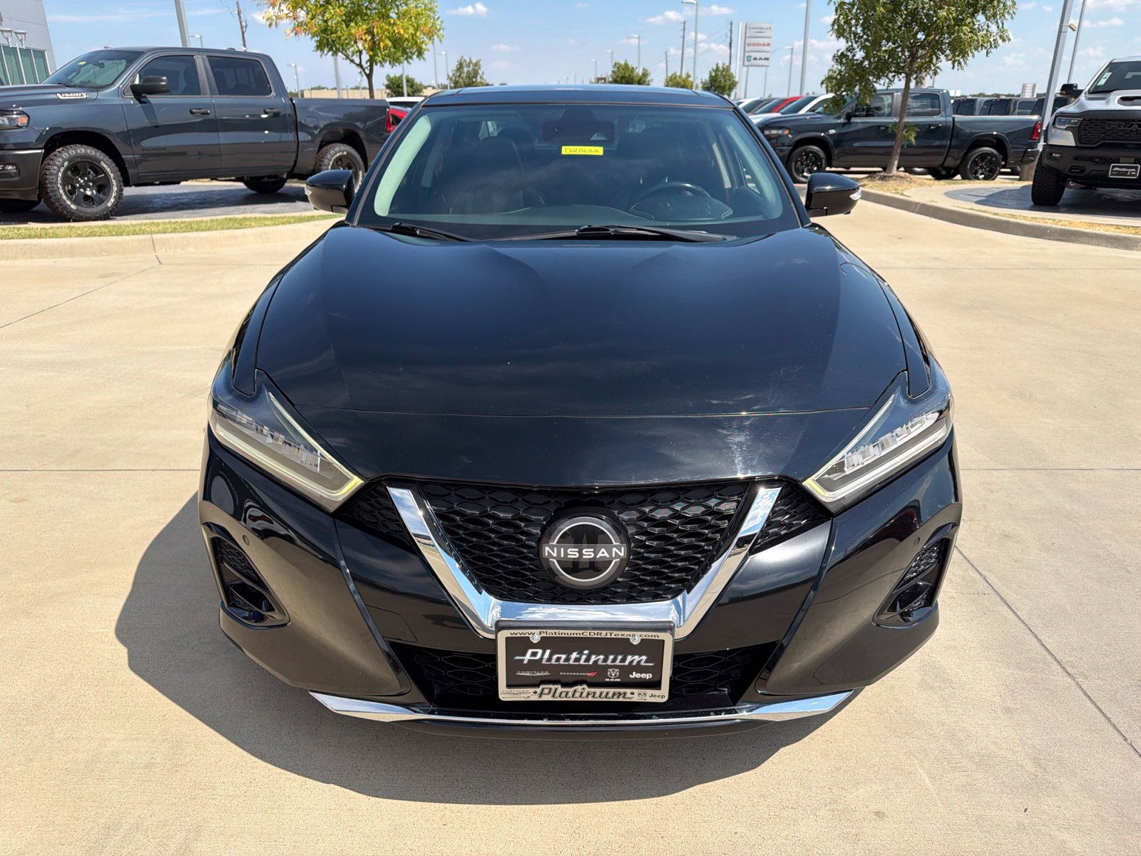 Used 2023 Nissan Maxima Platinum w/ Sport Mat Group FWD image 8