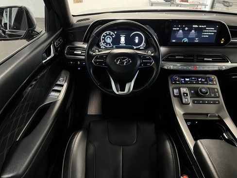 Used 2022 Hyundai Palisade Calligraphy image 18