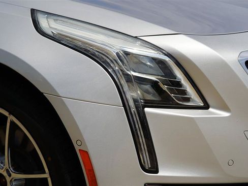 Used 2016 Cadillac CT6 Luxury w/ Active Chassis Package AWD/4WD image 17