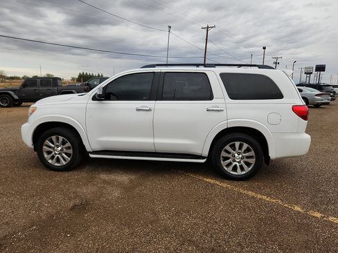Used 2012 Toyota Sequoia Limited image 2