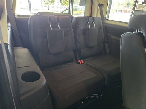 Used 2014 Ford Flex SE image 19