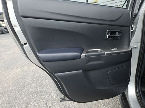 Used 2025 Mitsubishi Outlander Sport SE AWD/4WD image 18