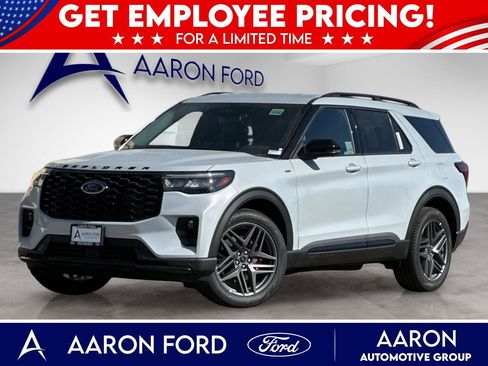 New 2026 Ford Explorer ST-Line w/ ST-Line Street Pack RWD image 1