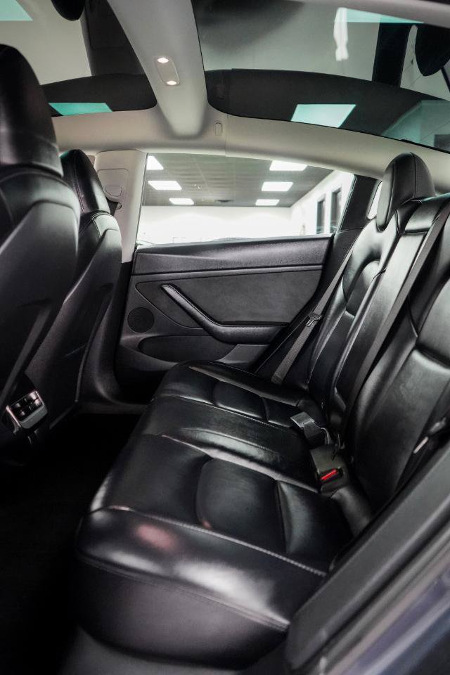 Used 2023 Tesla Model 3 Standard Range RWD image 18