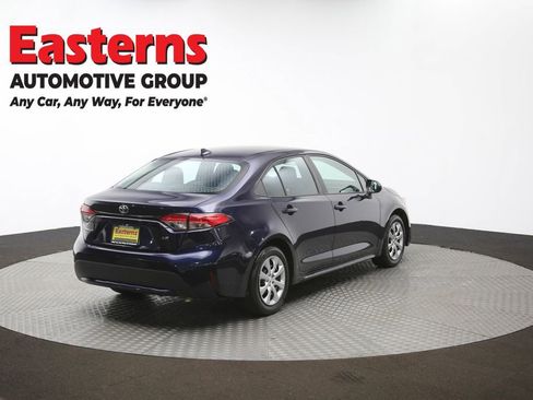 Used 2022 Toyota Corolla LE image 40