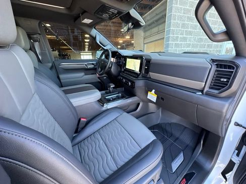 New 2026 Chevrolet Silverado 1500 ZR2 w/ LPO, Dark Essentials Package AWD/4WD image 51