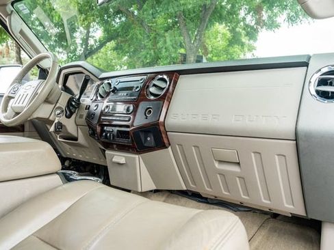 Used 2008 Ford F250 Lariat RWD image 45