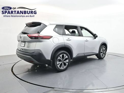 Used 2023 Nissan Rogue SV FWD image 7