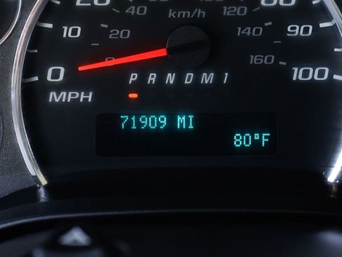 Used 2022 Chevrolet Express 3500 w/ Power Convenience Package RWD image 25